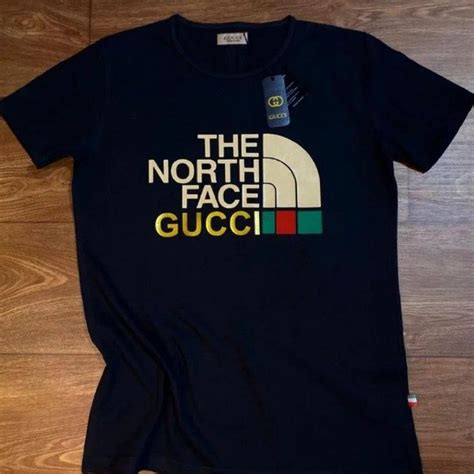 remera the north face gucci